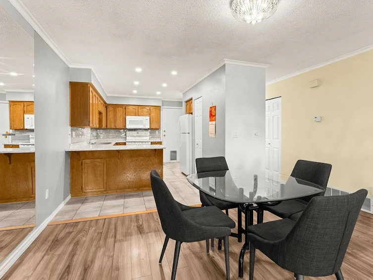 24-1190 Falcon Drive, Coquitlam, BC, V3E 2L2 - 16