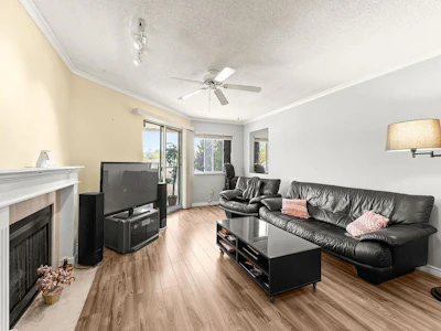 24-1190 Falcon Drive - 4