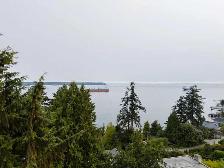 4043 Rose Crescent, West Vancouver, BC, V7V 2N6 - 37
