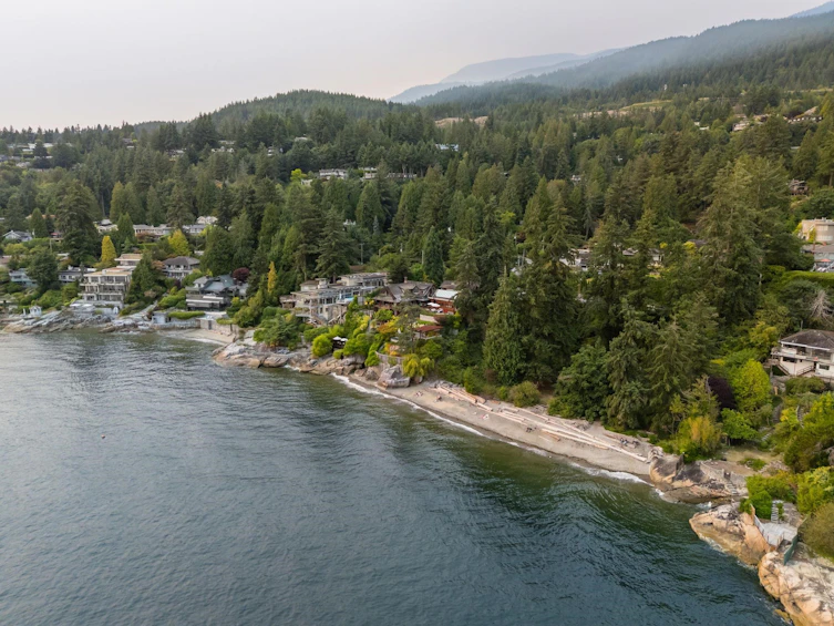 4043 Rose Crescent, West Vancouver, BC, V7V 2N6 - 39