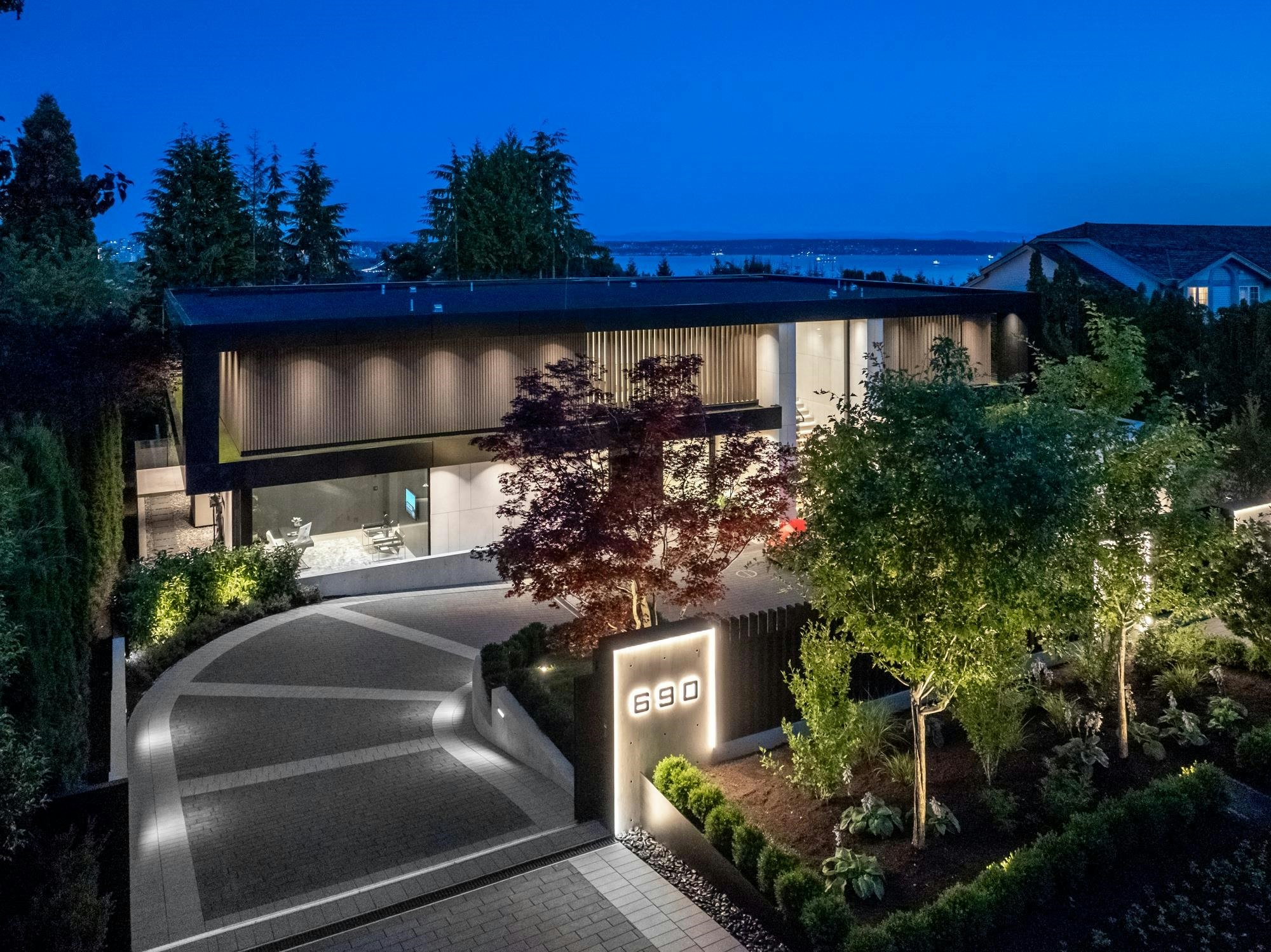 690 Knockmaroon Road, West Vancouver, BC, V7S 1R6 - 8