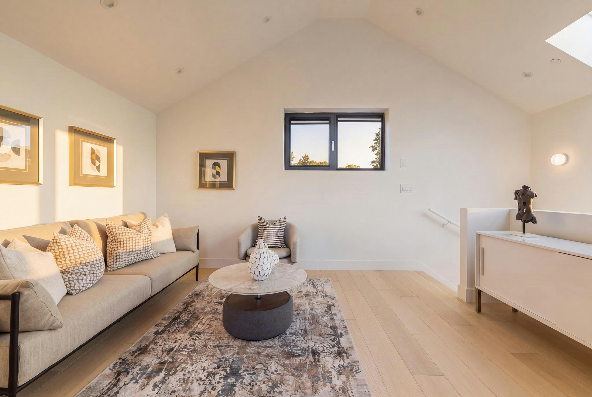20 W 14th Avenue, Vancouver, BC, V5Y 1W6 - 25
