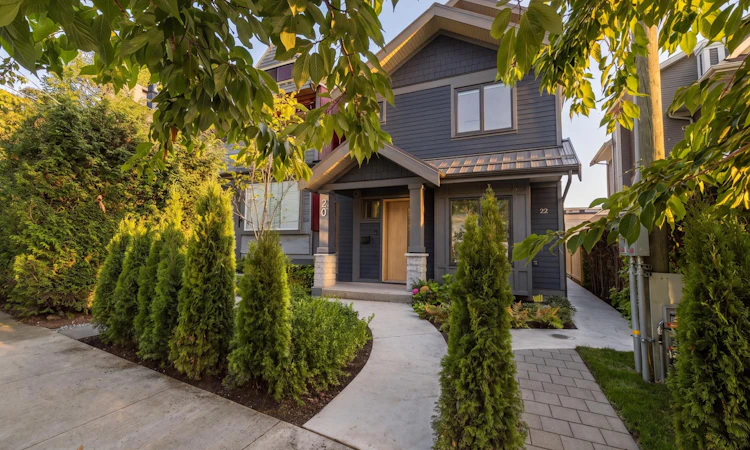 20 W 14th Avenue