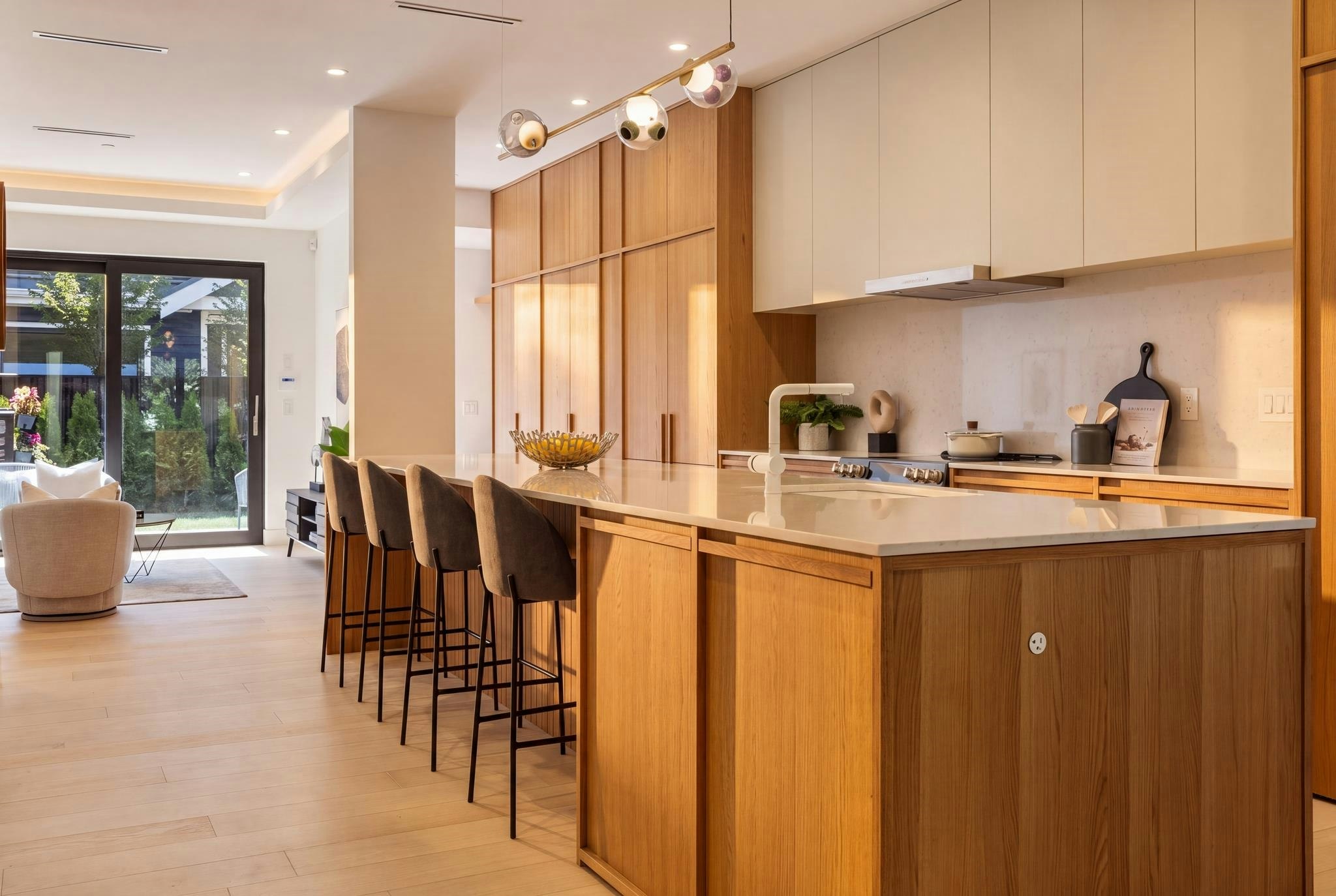 20 W 14th Avenue, Vancouver, BC, V5Y 1W6 - 9