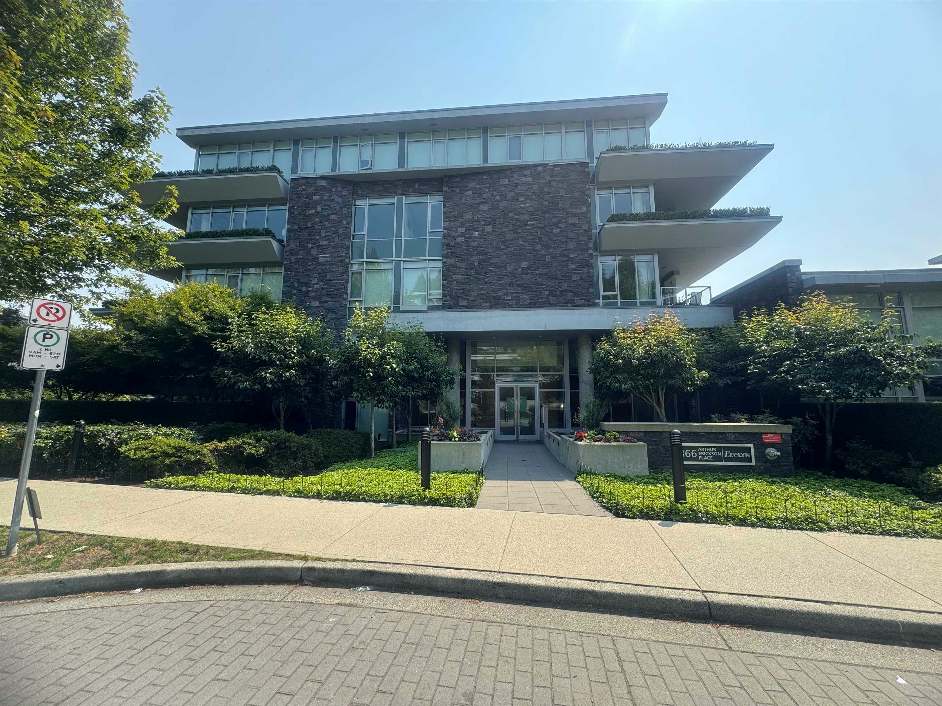 402-866 Arthur Erickson Place, West Vancouver, BC, V7T 0B2