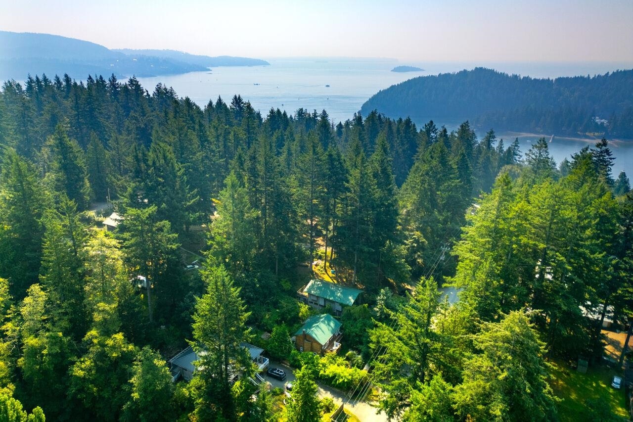 368 Eagles Nest Road, Bowen Island, BC, V0N 1G1 - 39
