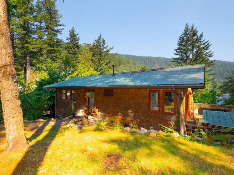 368 Eagles Nest Road, Bowen Island, BC, V0N 1G1 - 37