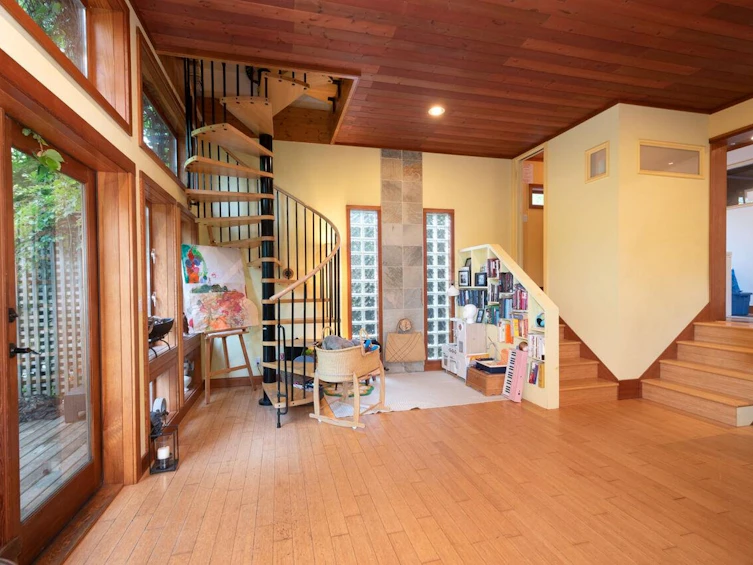 368 Eagles Nest Road, Bowen Island, BC, V0N 1G1 - 21