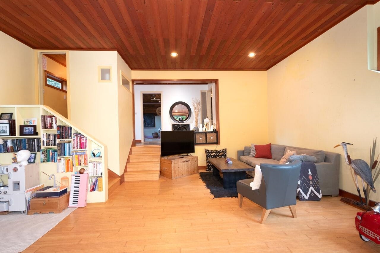 368 Eagles Nest Road, Bowen Island, BC, V0N 1G1 - 25