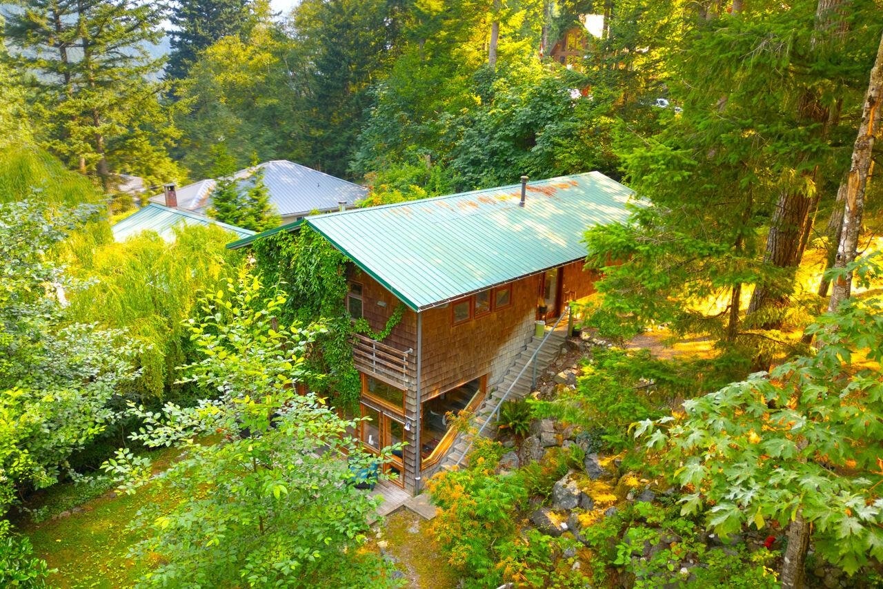 368 Eagles Nest Road, Bowen Island, BC, V0N 1G1 - 36