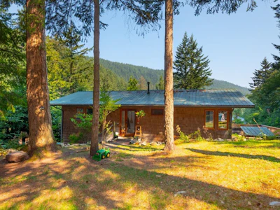 368 Eagles Nest Road - 2