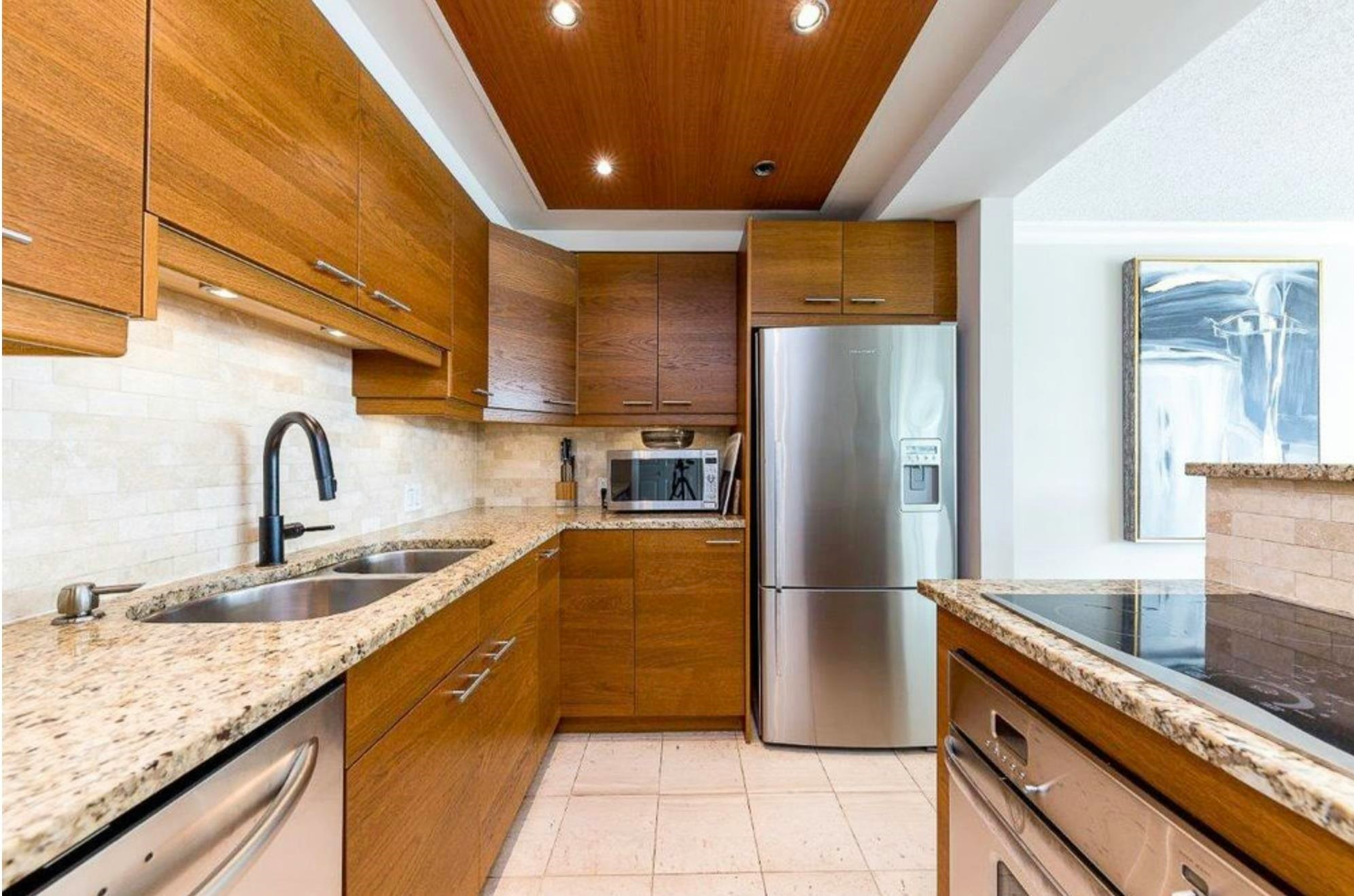 304-1675 Hornby Street, Vancouver, BC, V6Z 2M3 - 13