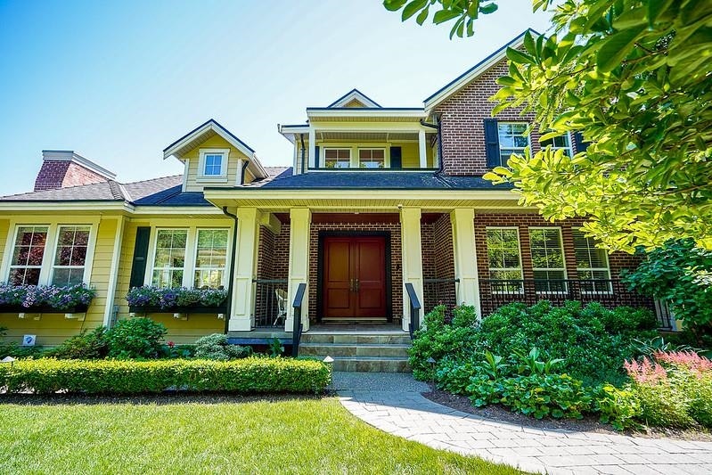 17268 4 Avenue, Surrey, BC, V3Z 9P7