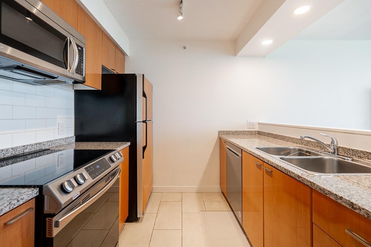 1803-1200 W Georgia Street, Vancouver, BC, V6E 4R2 - 12