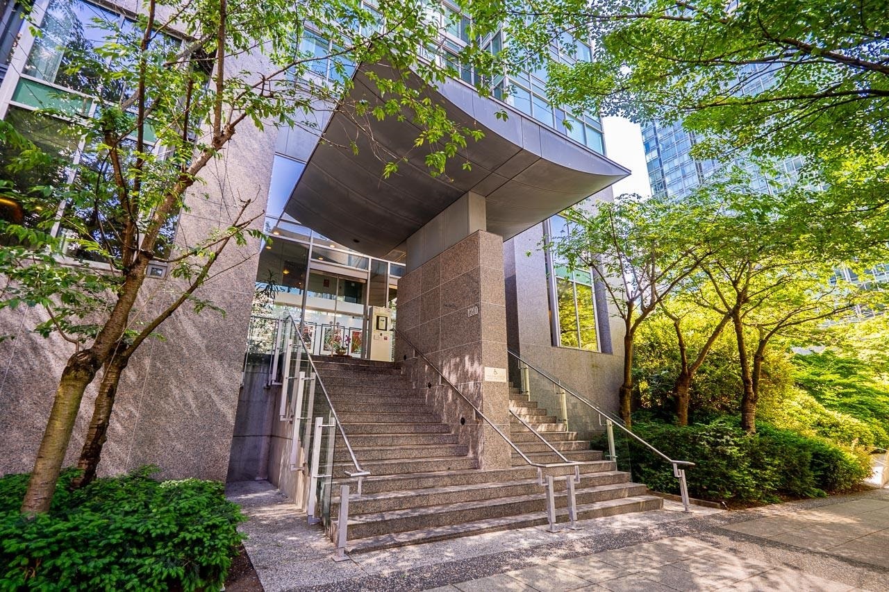1803-1200 W Georgia Street, Vancouver, BC, V6E 4R2 - 33