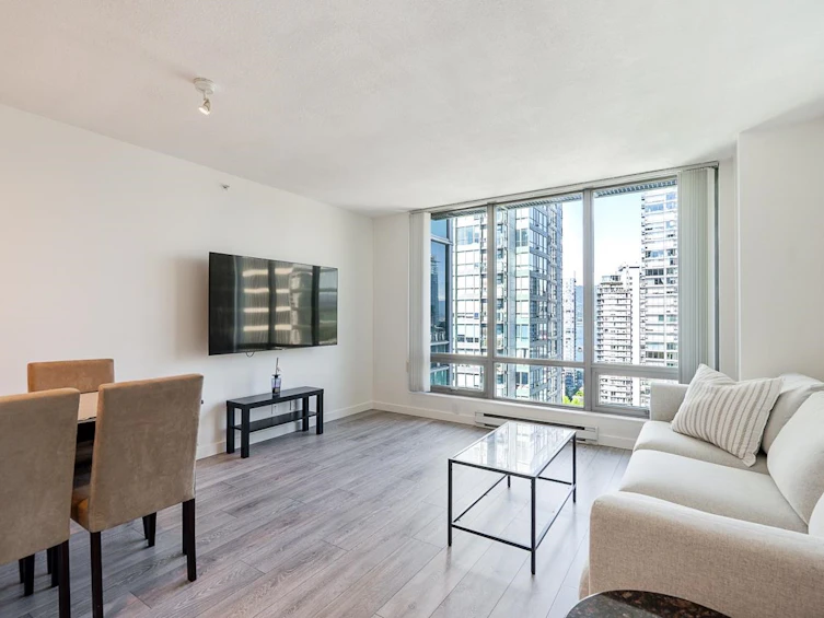 1803-1200 W Georgia Street, Vancouver, BC, V6E 4R2 - 3