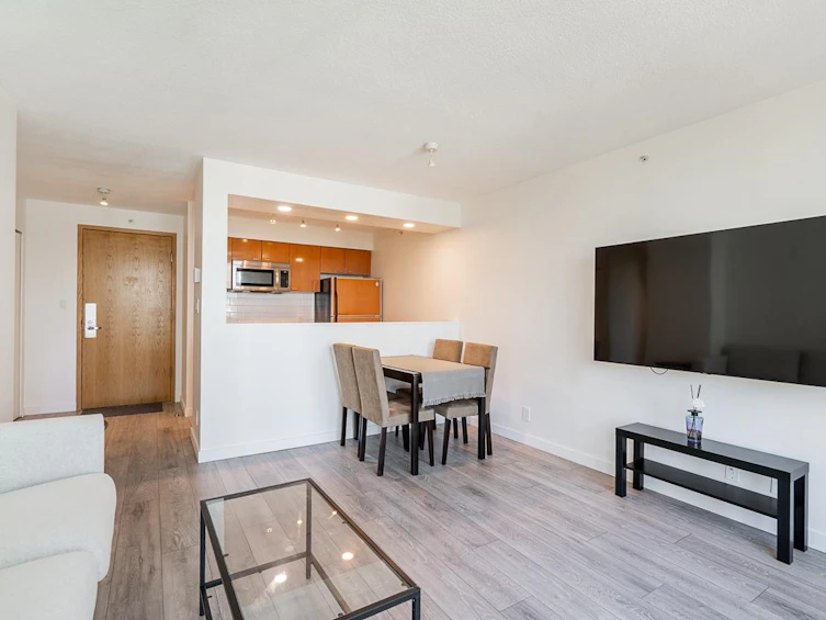 1803-1200 W Georgia Street, Vancouver, BC, V6E 4R2 - 7