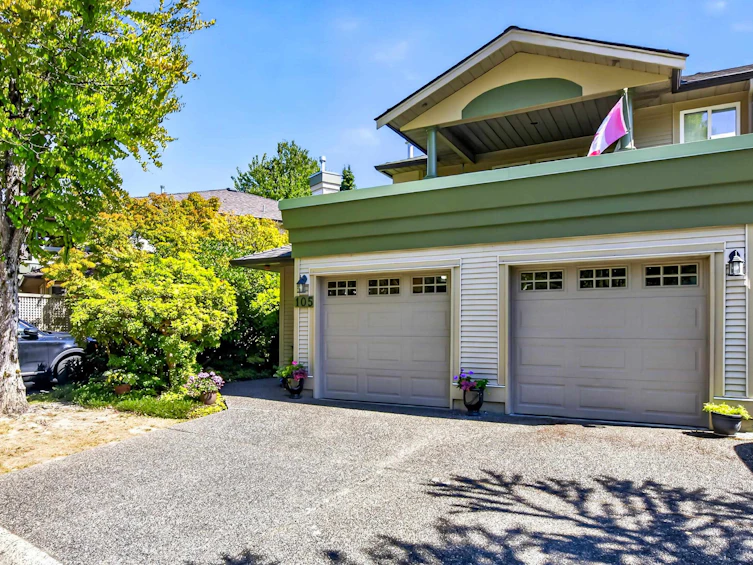 105-13888 70 Avenue, Surrey, BC, V3W 0R8