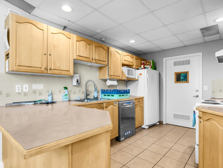 105-13888 70 Avenue, Surrey, BC, V3W 0R8 - 34