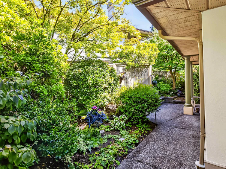 105-13888 70 Avenue, Surrey, BC, V3W 0R8 - 4