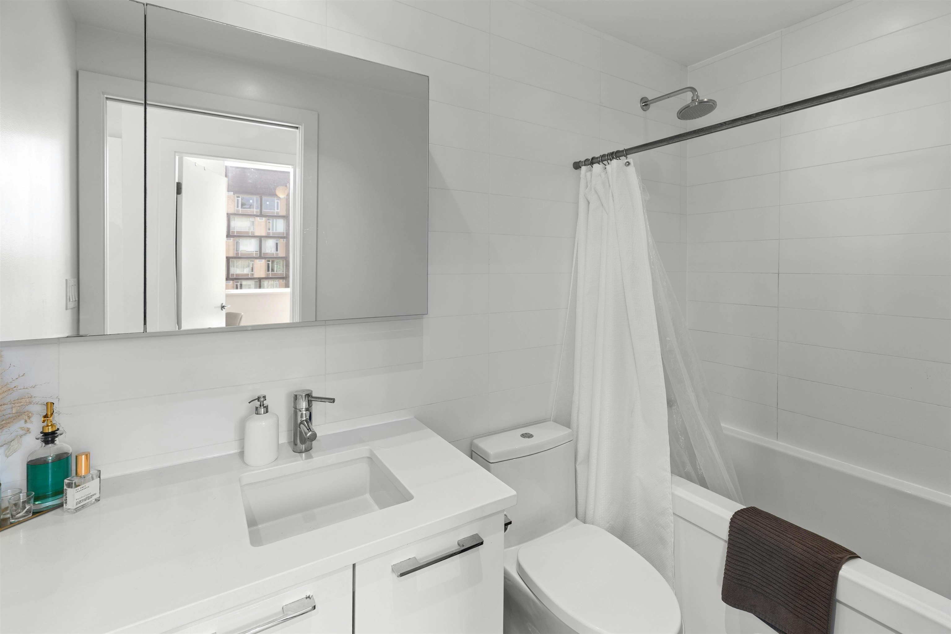 1001-108 E 1st Avenue, Vancouver, BC, V5T 0E4 - 15