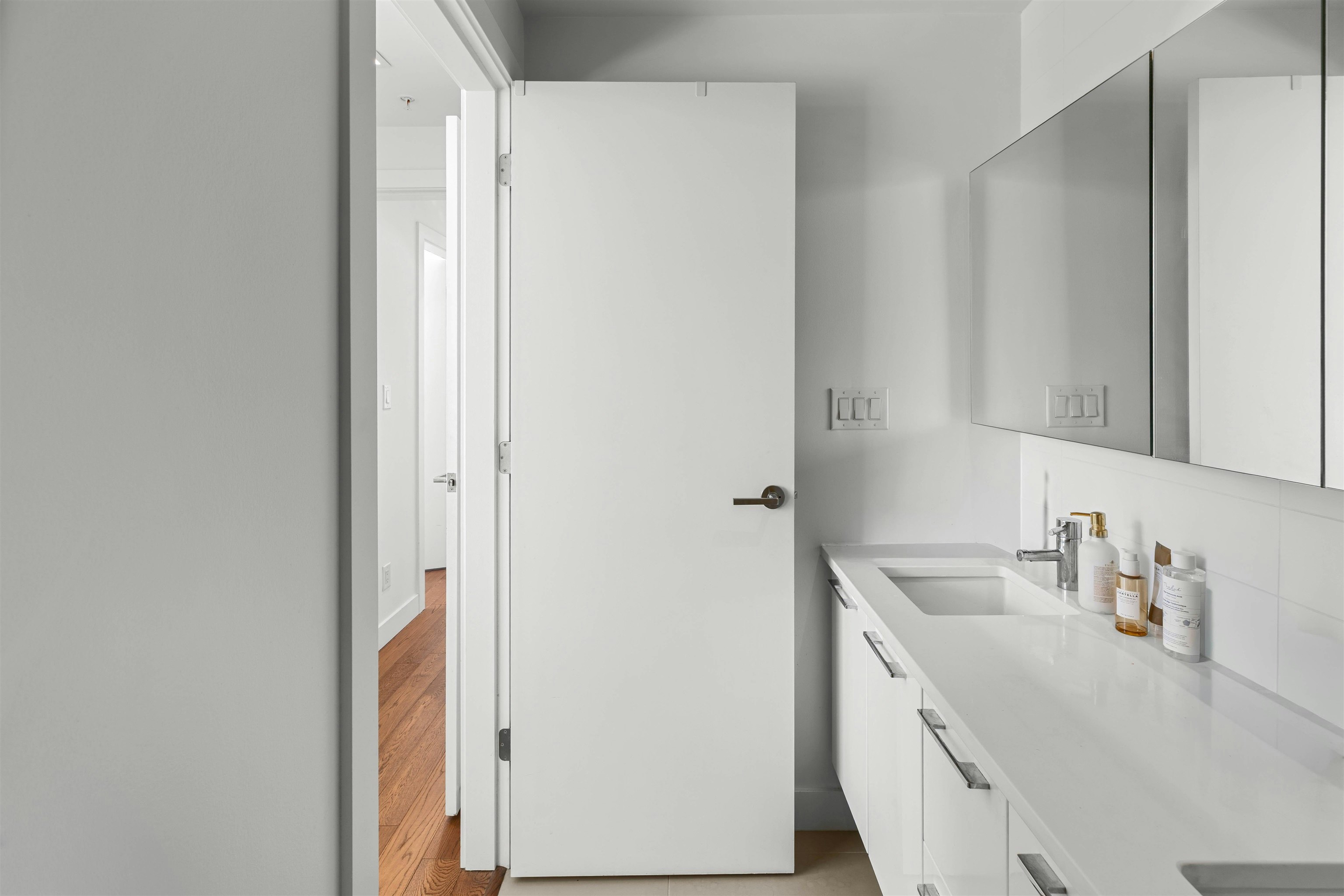 1001-108 E 1st Avenue, Vancouver, BC, V5T 0E4 - 14