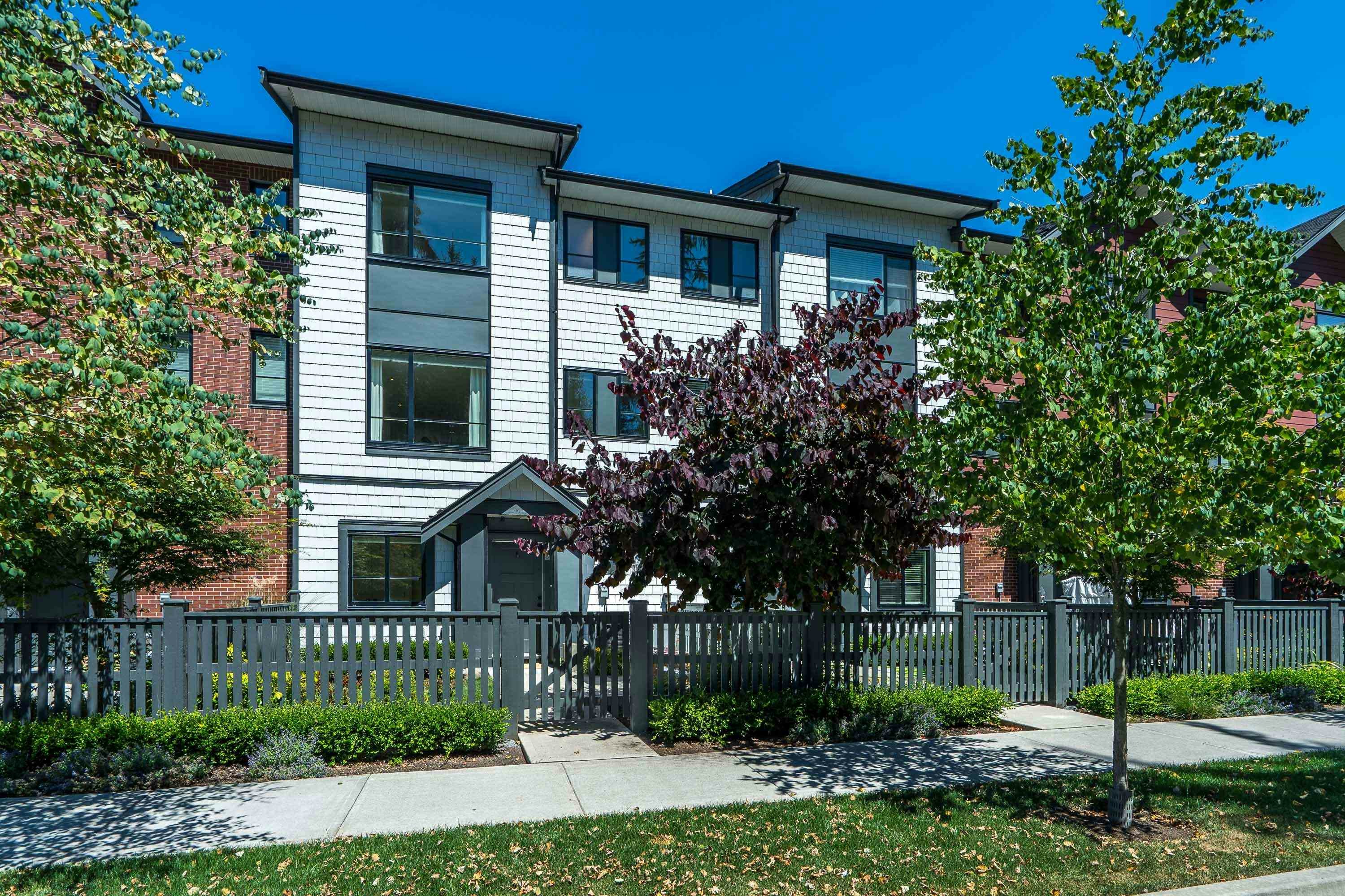 53-19897 75a Avenue, Langley, BC, V2Y 3S2 - 2