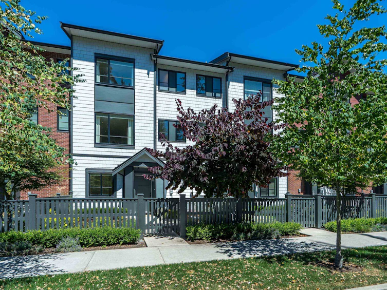 53-19897 75a Avenue, Langley, BC, V2Y 3S2 - 2