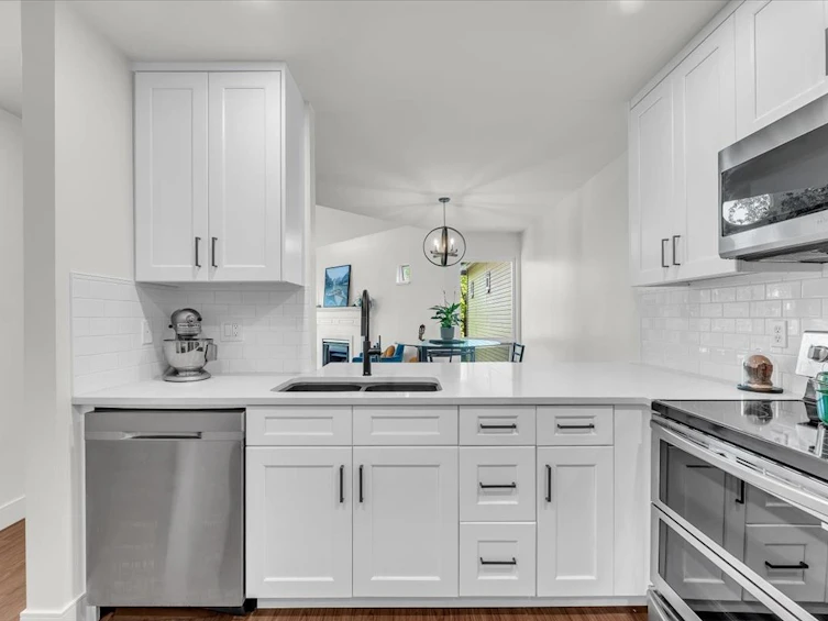 309-7455 Moffatt Road, Richmond, BC, V6Y 1X9 - 13