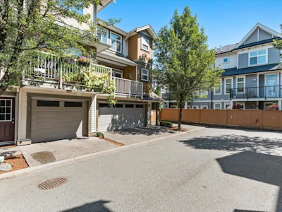 13-5623 Teskey Way - 2
