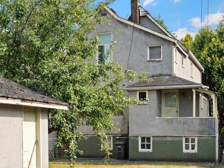 2673 Pandora Street, Vancouver, BC, V5K 1V9 - 5