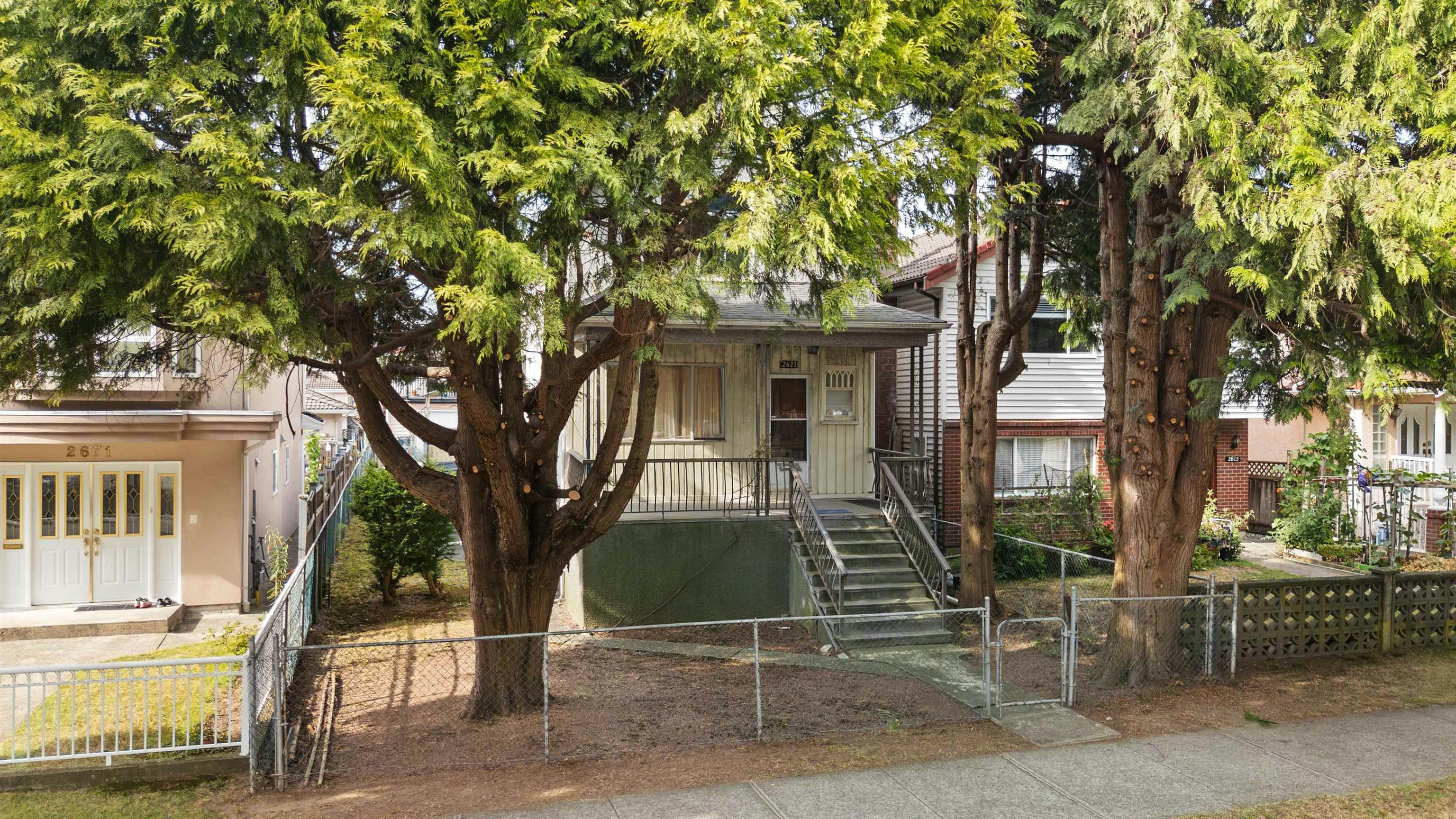 2673 Pandora Street, Vancouver, BC, V5K 1V9 - 23