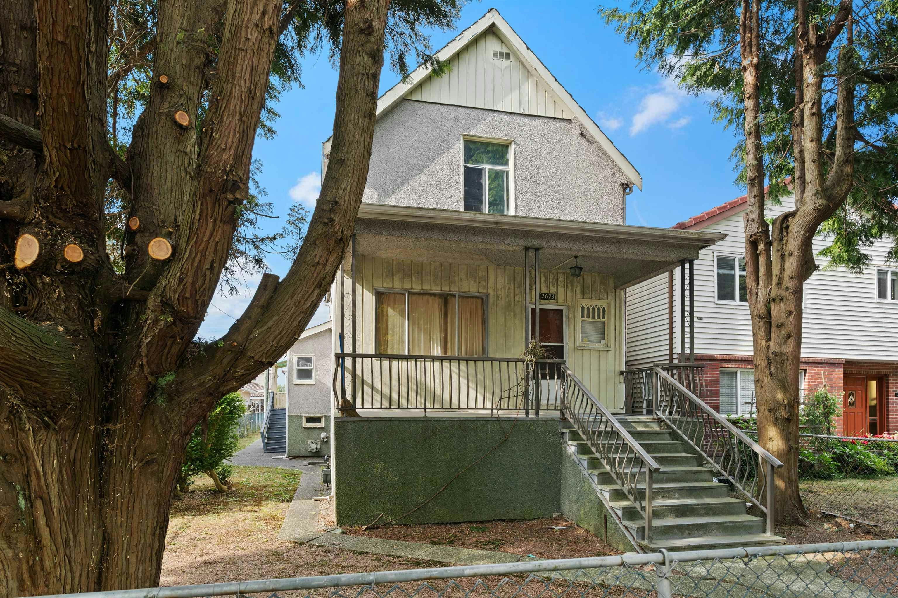2673 Pandora Street - 3
