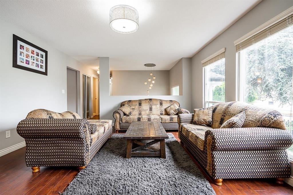 12845 64 Avenue, Surrey, BC, V3W 1X4