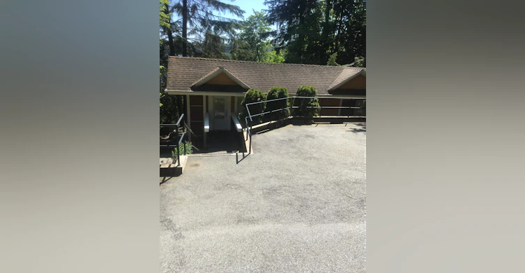 North Vancouver, BC - 3