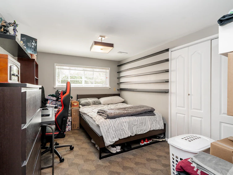 635 Midvale Street, Coquitlam, BC, V3J 6M1 - 22