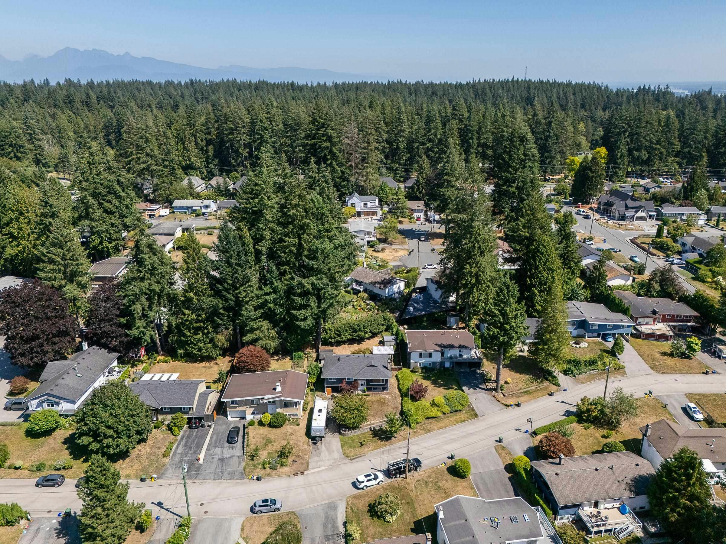 635 Midvale Street, Coquitlam, BC, V3J 6M1 - 35