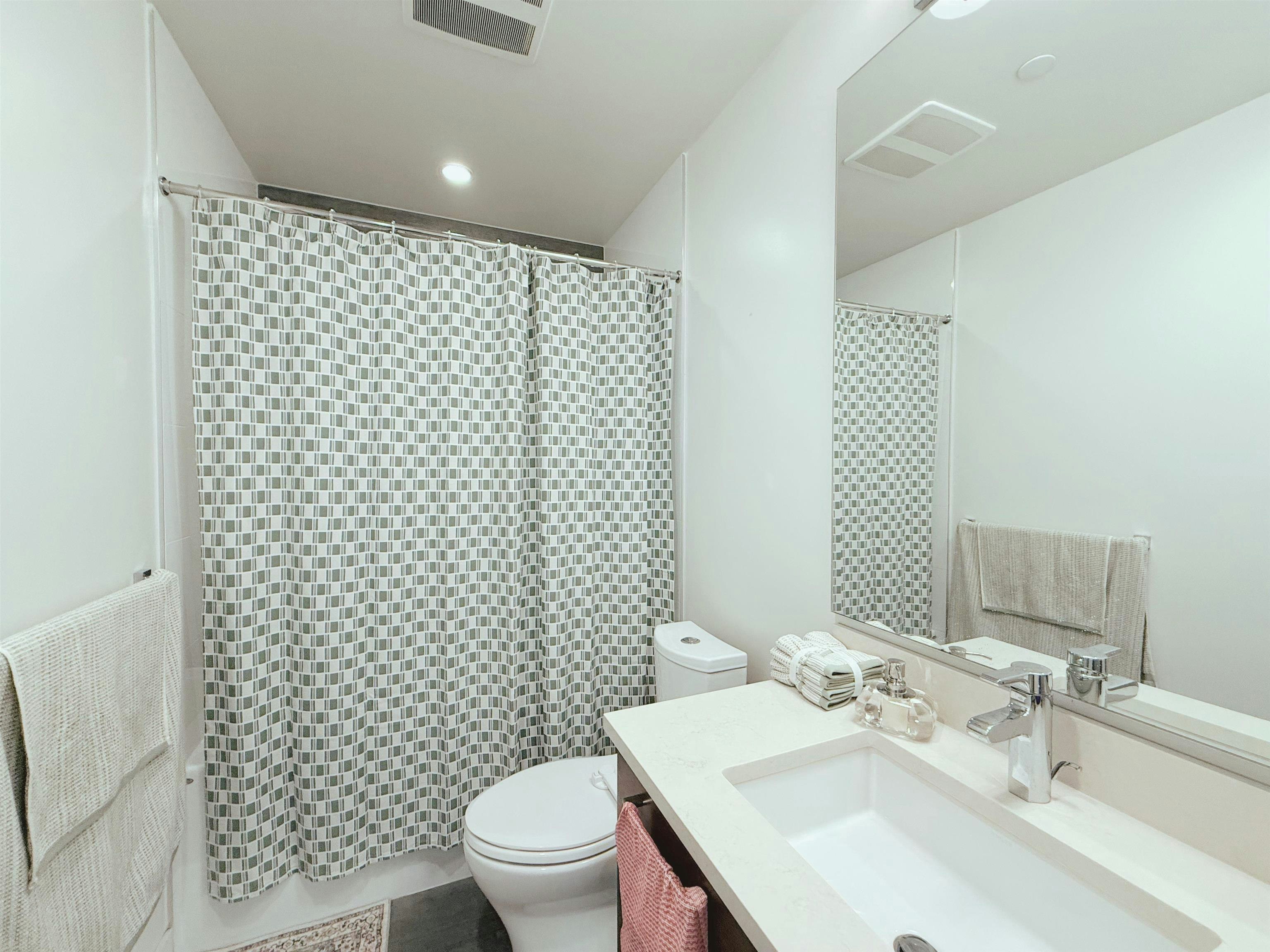 507-8580 River District Crossing, Vancouver, BC, V5S 0B9 - 8