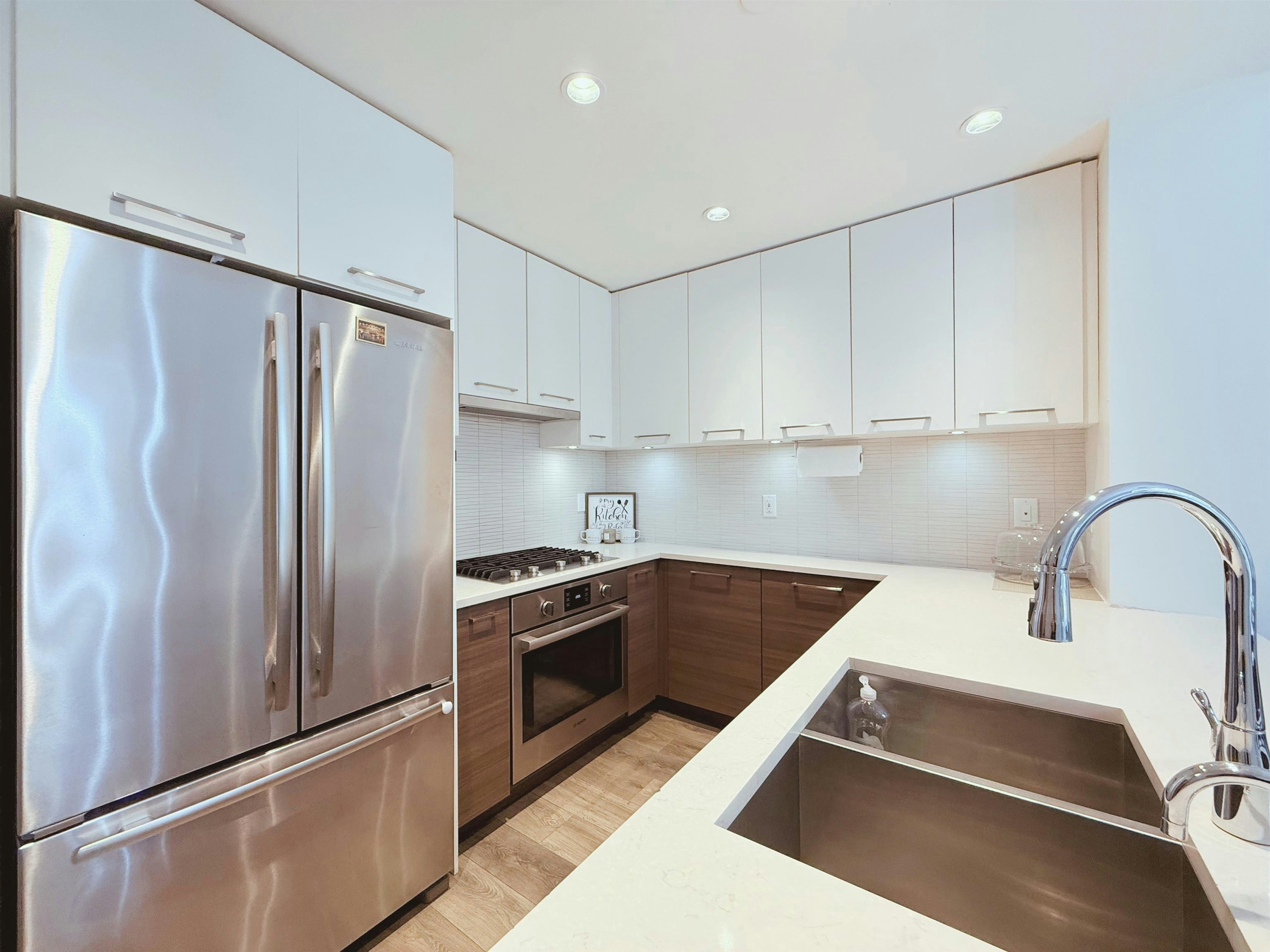 507-8580 River District Crossing, Vancouver, BC, V5S 0B9 - 2