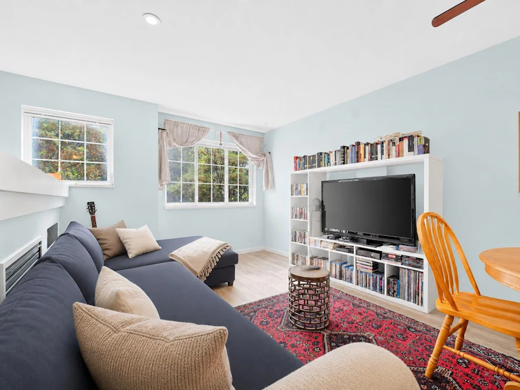 10-1561 Booth Avenue, Coquitlam, BC, V3K 6Z9 - 2