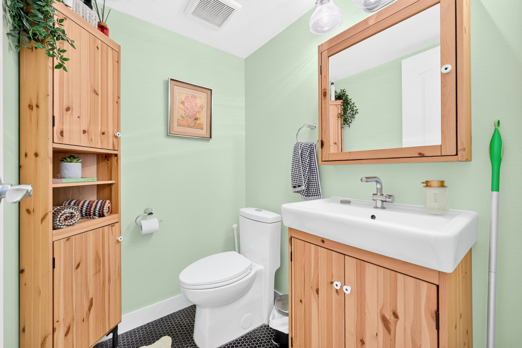 10-1561 Booth Avenue, Coquitlam, BC, V3K 6Z9 - 6