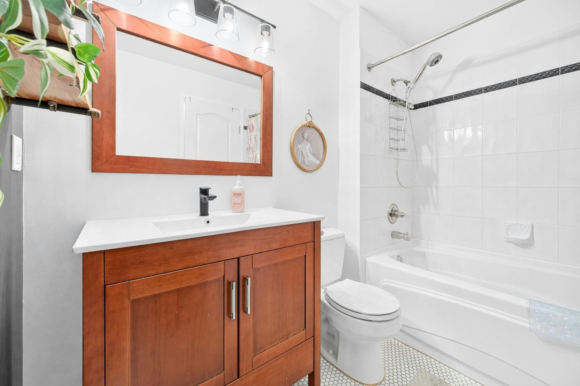 10-1561 Booth Avenue, Coquitlam, BC, V3K 6Z9 - 10
