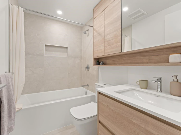 1702-585 Austin Avenue, Coquitlam, BC, V3K 0G6 - 13