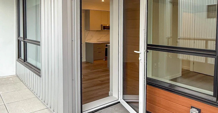 204-3588 Hull Street, Vancouver, BC, V5N 4R9 - 7