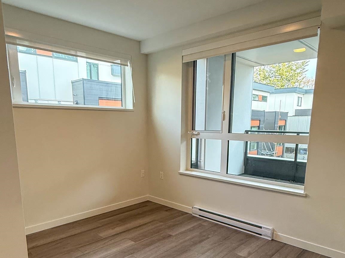 204-3588 Hull Street, Vancouver, BC, V5N 4R9 - 8