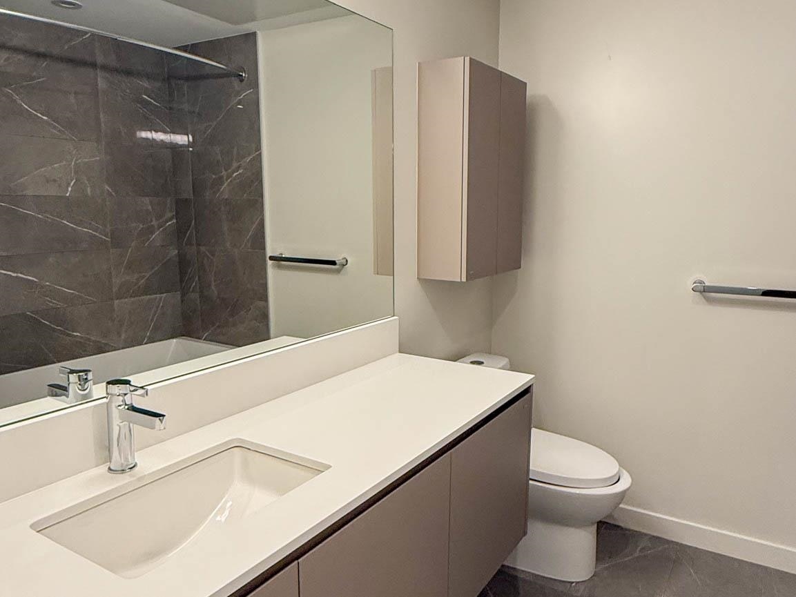 204-3588 Hull Street, Vancouver, BC, V5N 4R9 - 10