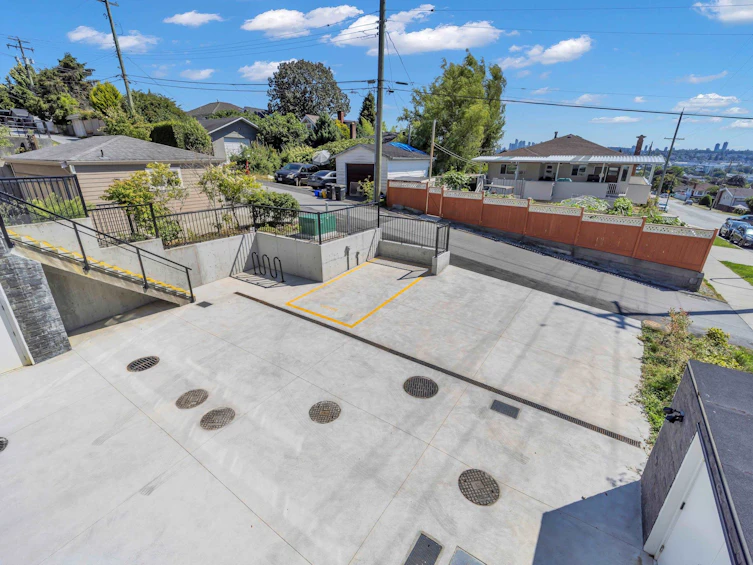 1-3800 Pender Street, Burnaby, BC, V5C 2L5 - 38