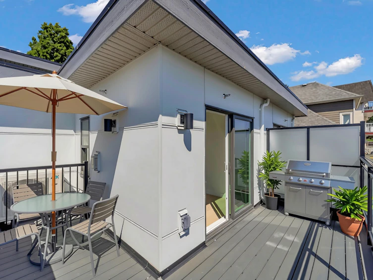 1-3800 Pender Street, Burnaby, BC, V5C 2L5 - 10