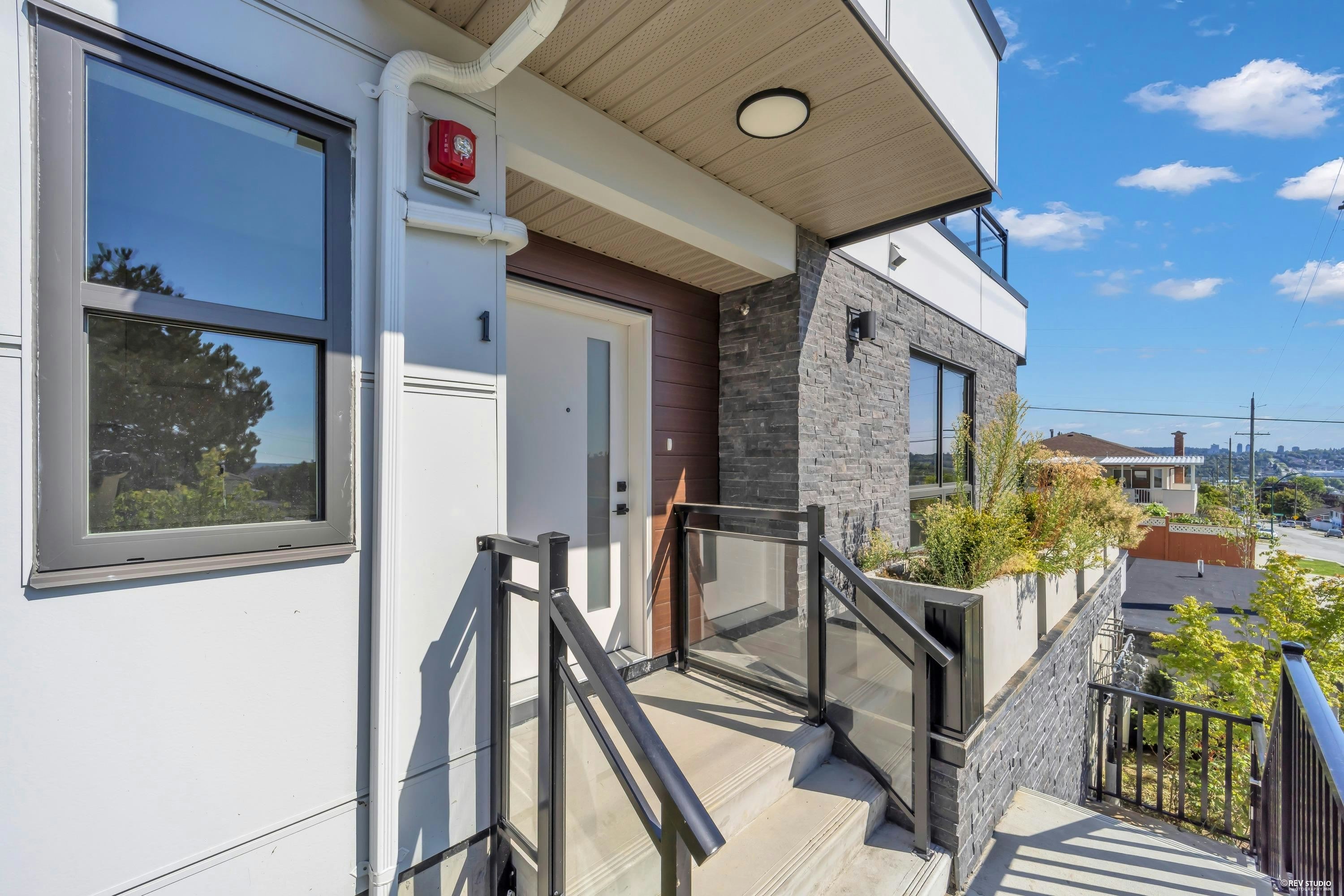 1-3800 Pender Street, Burnaby, BC, V5C 2L5 - 23