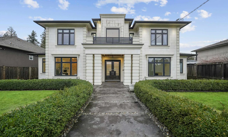 656 Blue Mountain Street